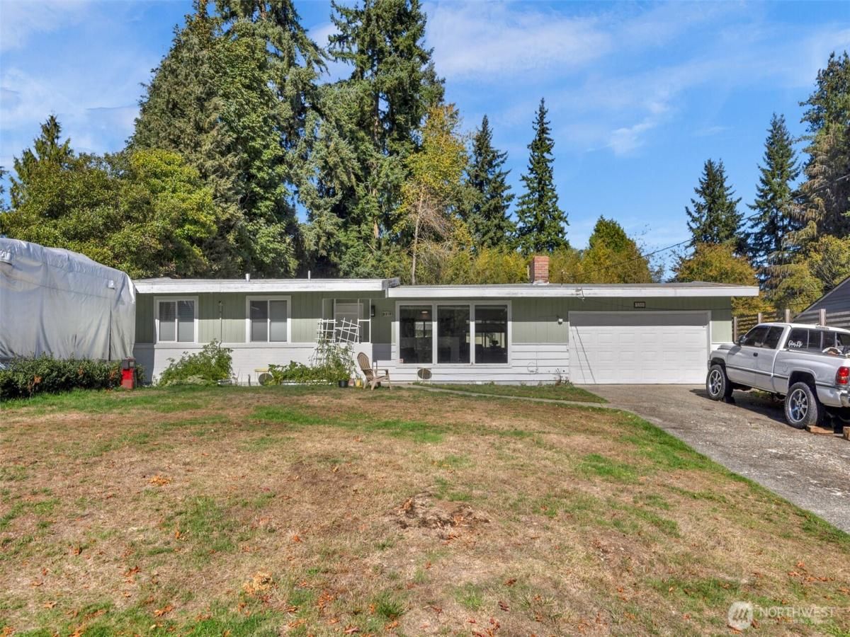 MLS #NWM2442856 image #0