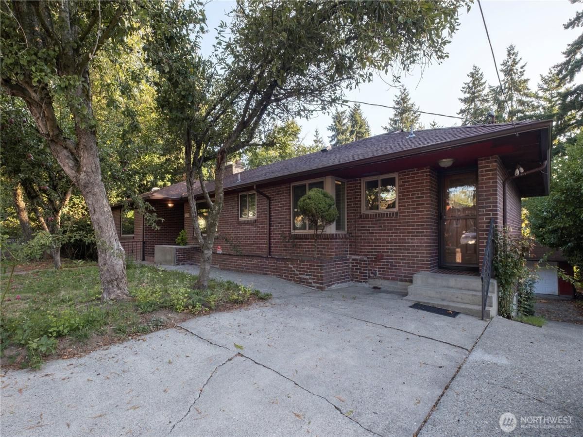 MLS #NWM2442883 image #0