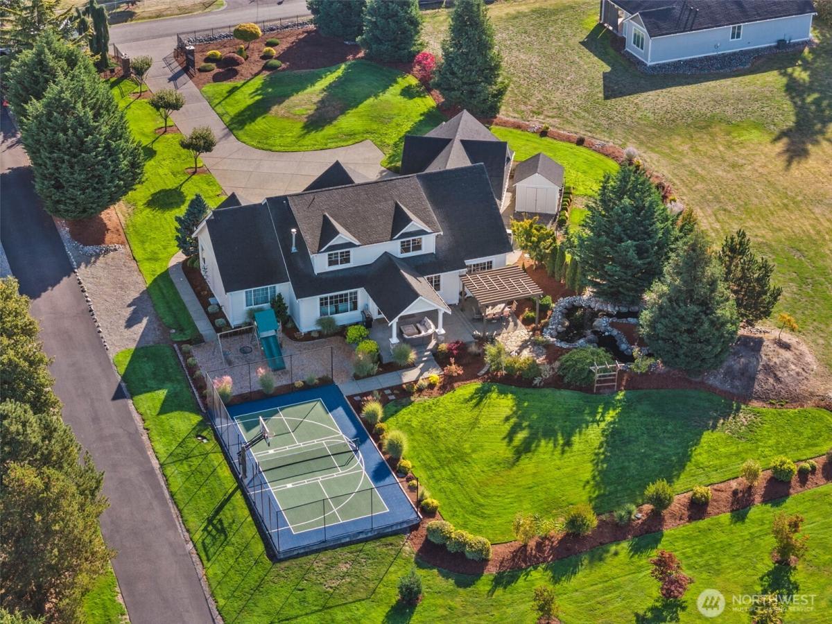 MLS #NWM2442947 image #0