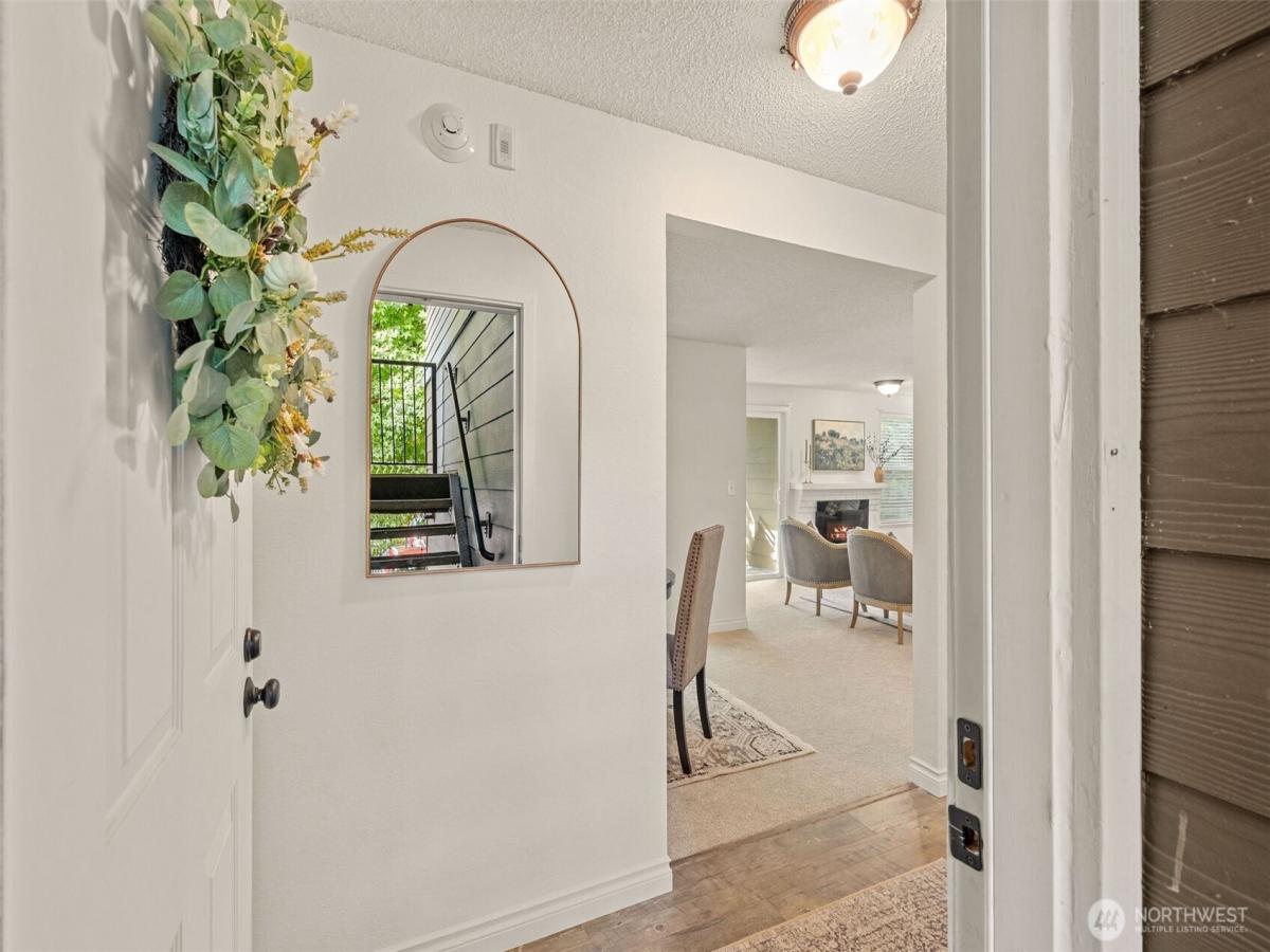 MLS #NWM2443027 image #0