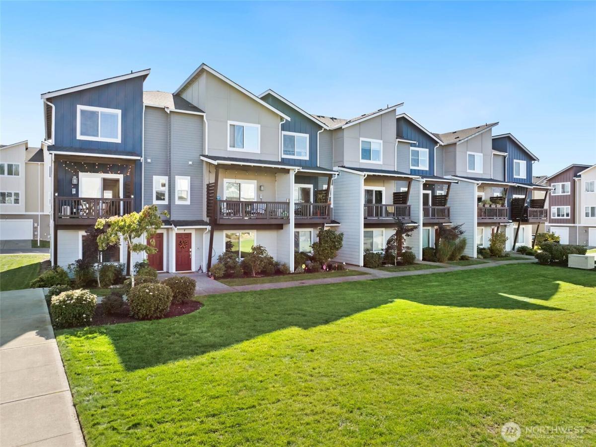 MLS #NWM2443040 image #0