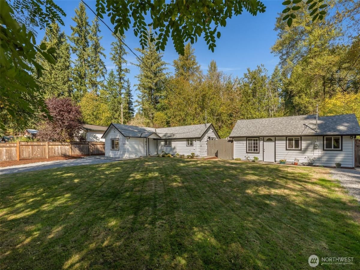 MLS #NWM2443060 image #0