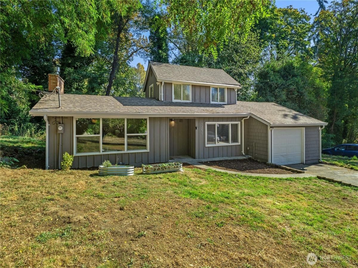 MLS #NWM2443099 image #0