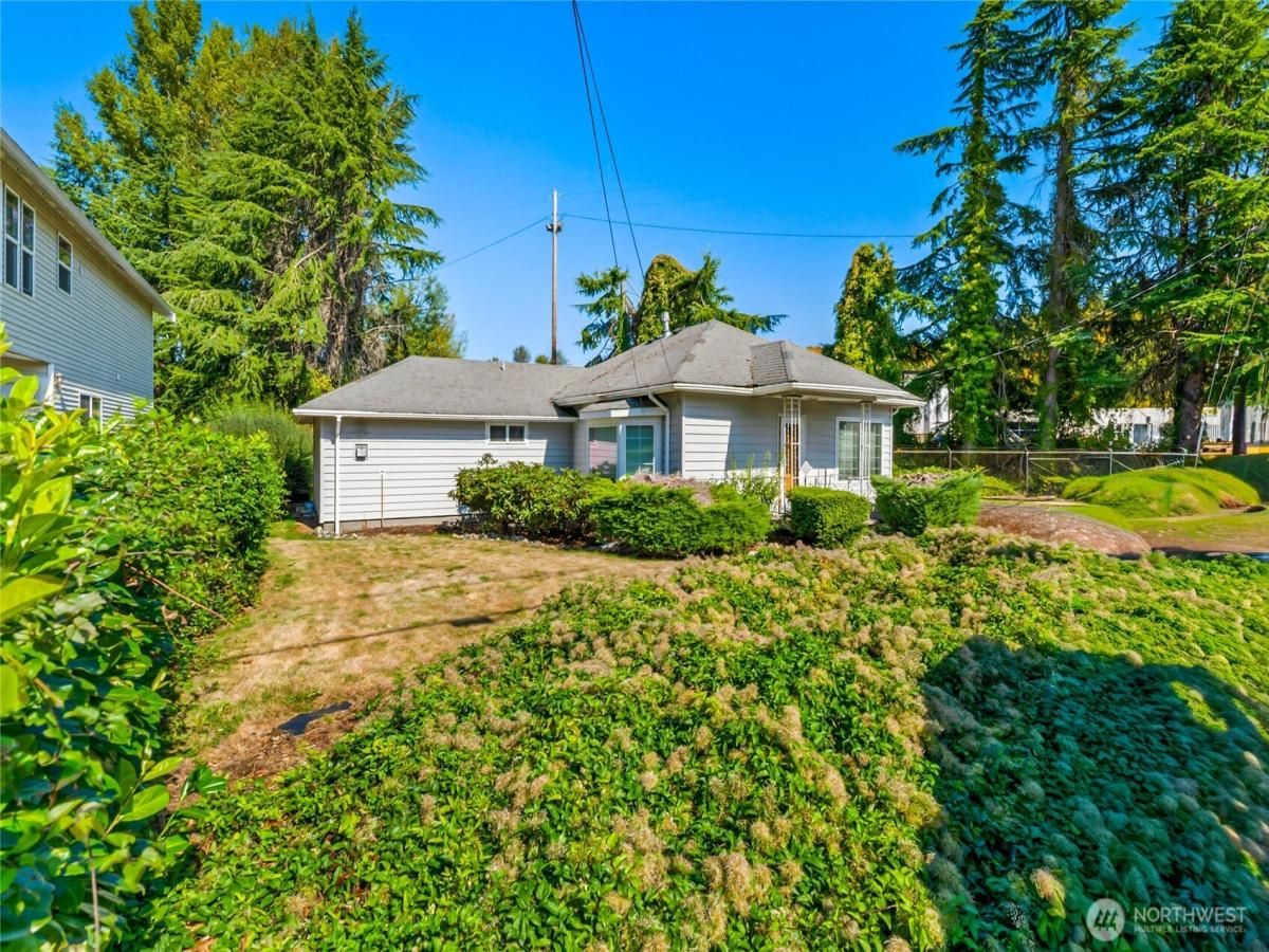 MLS #NWM2443101 image #0