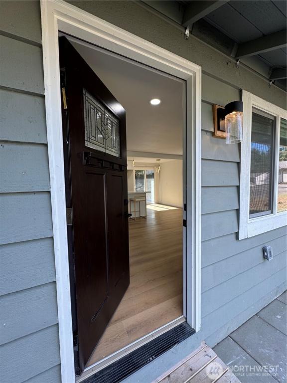 MLS #NWM2443108 image #0