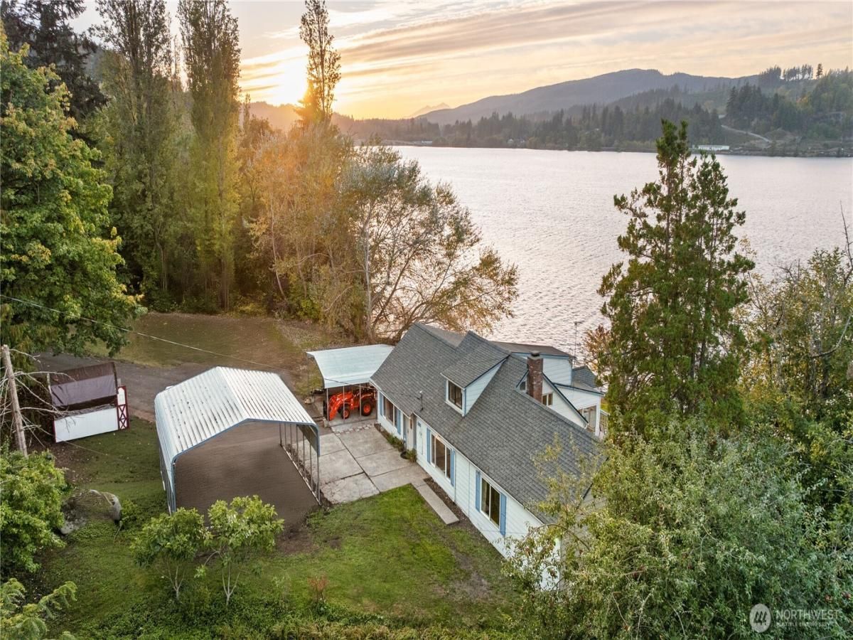 MLS #NWM2443342 image #0