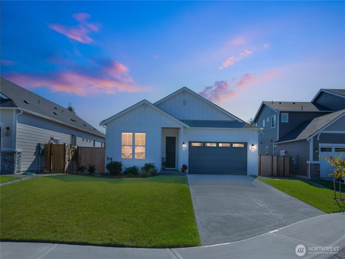 MLS #NWM2443395 image #0