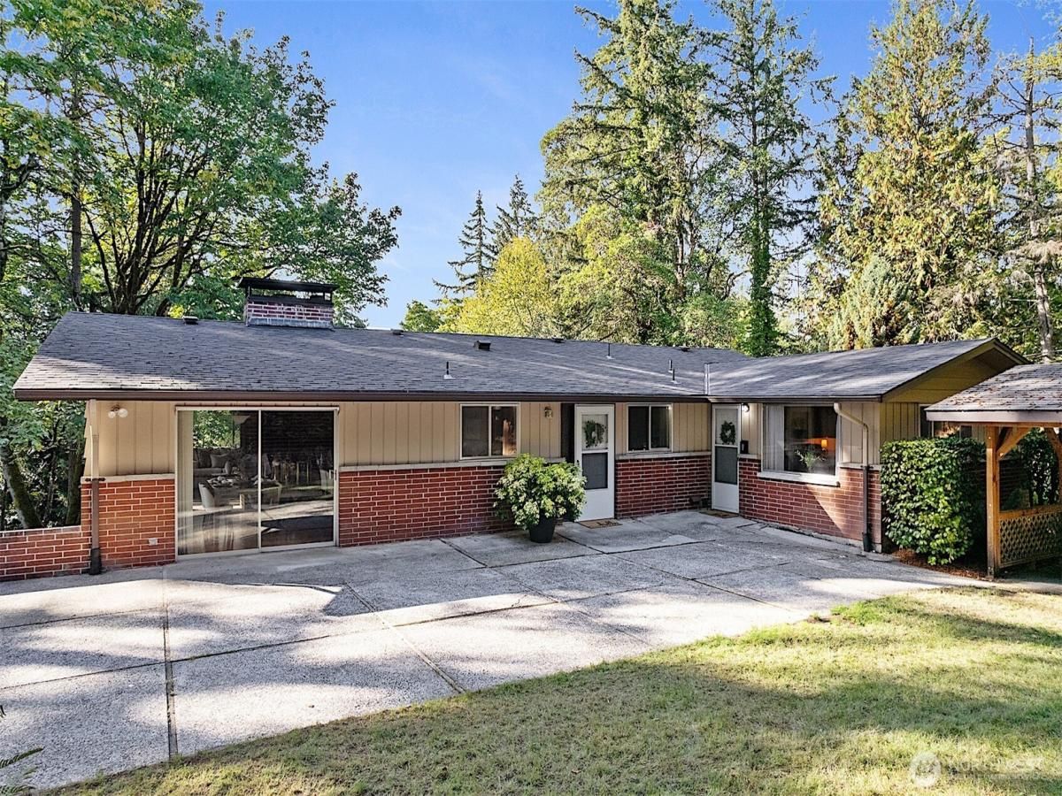 MLS #NWM2443460 image #0