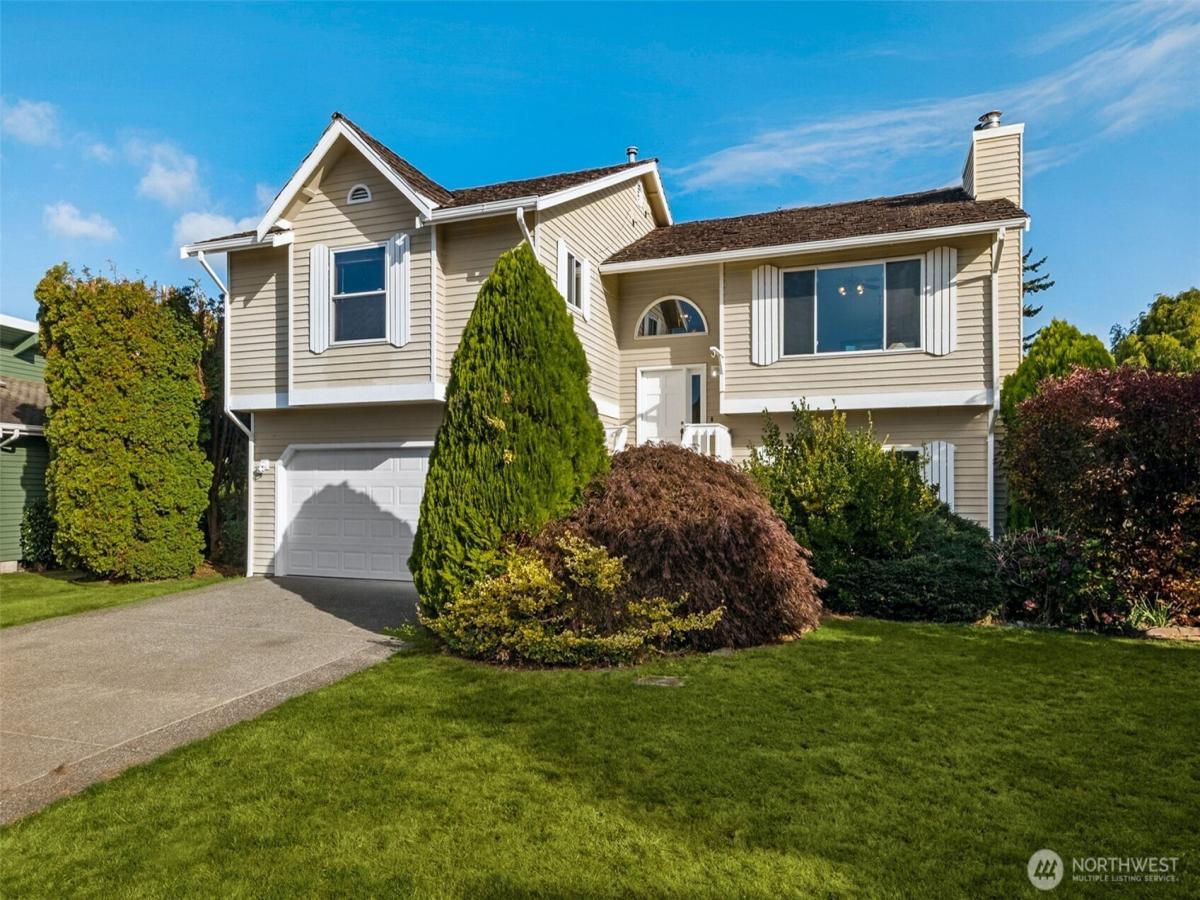 MLS #NWM2443524 image #0