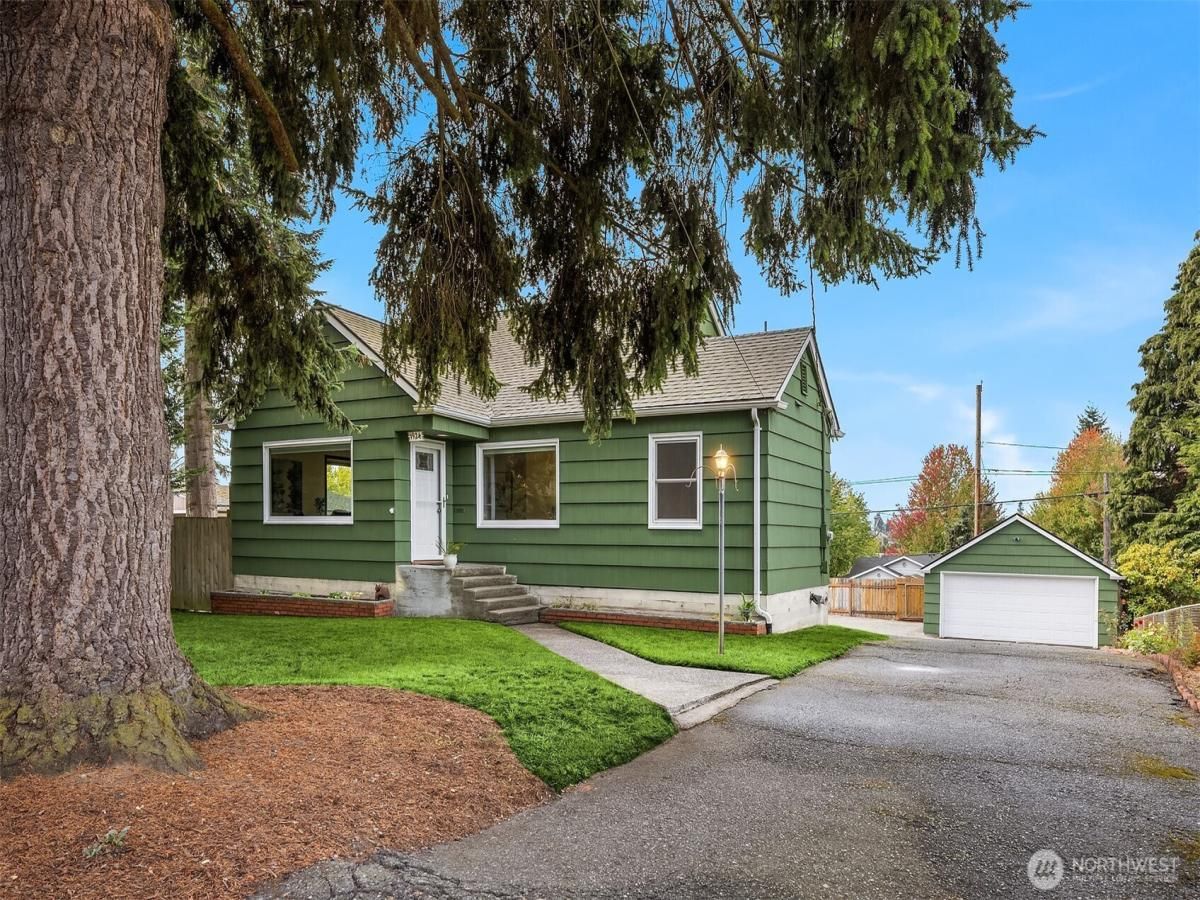 MLS #NWM2443554 image #0