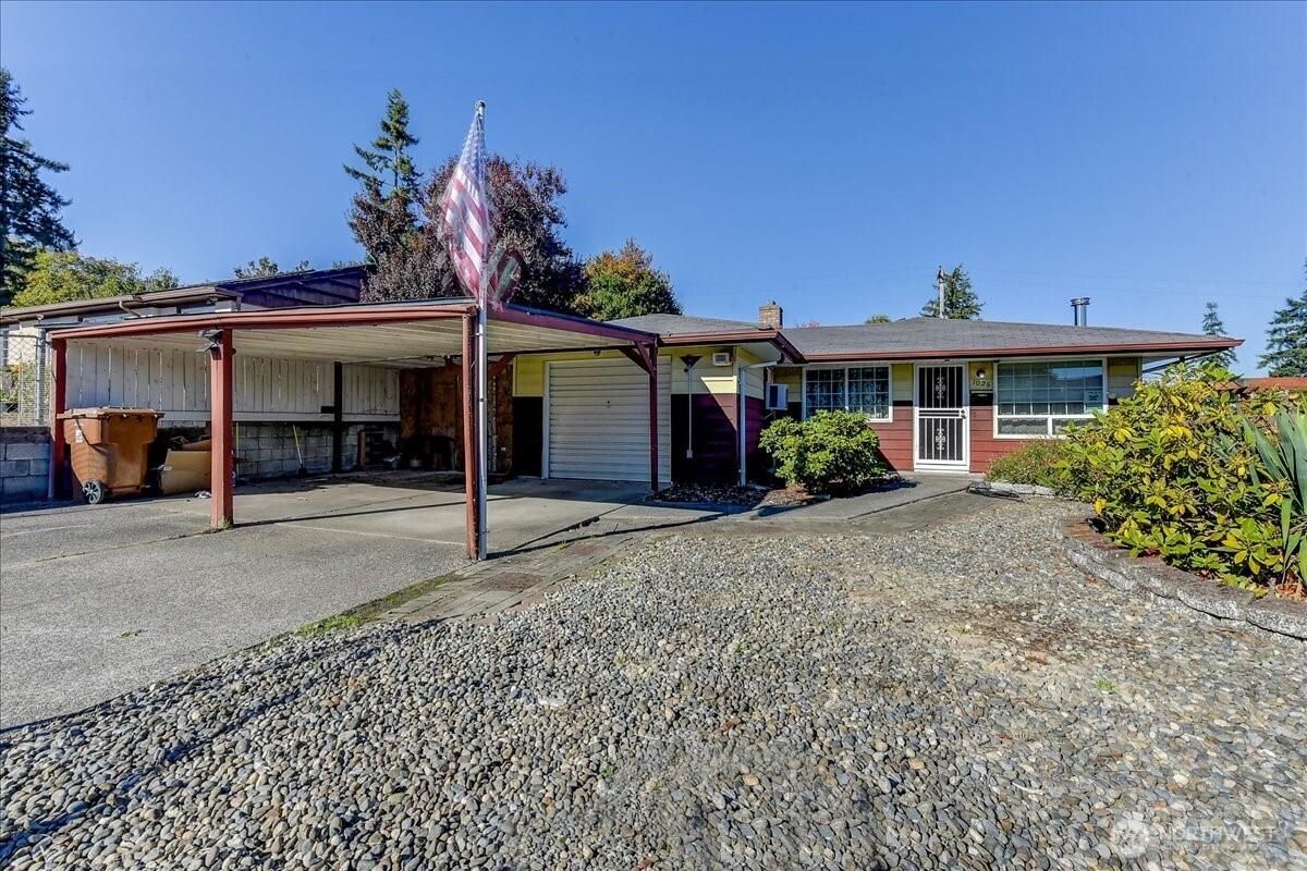 MLS #NWM2443674 image #0