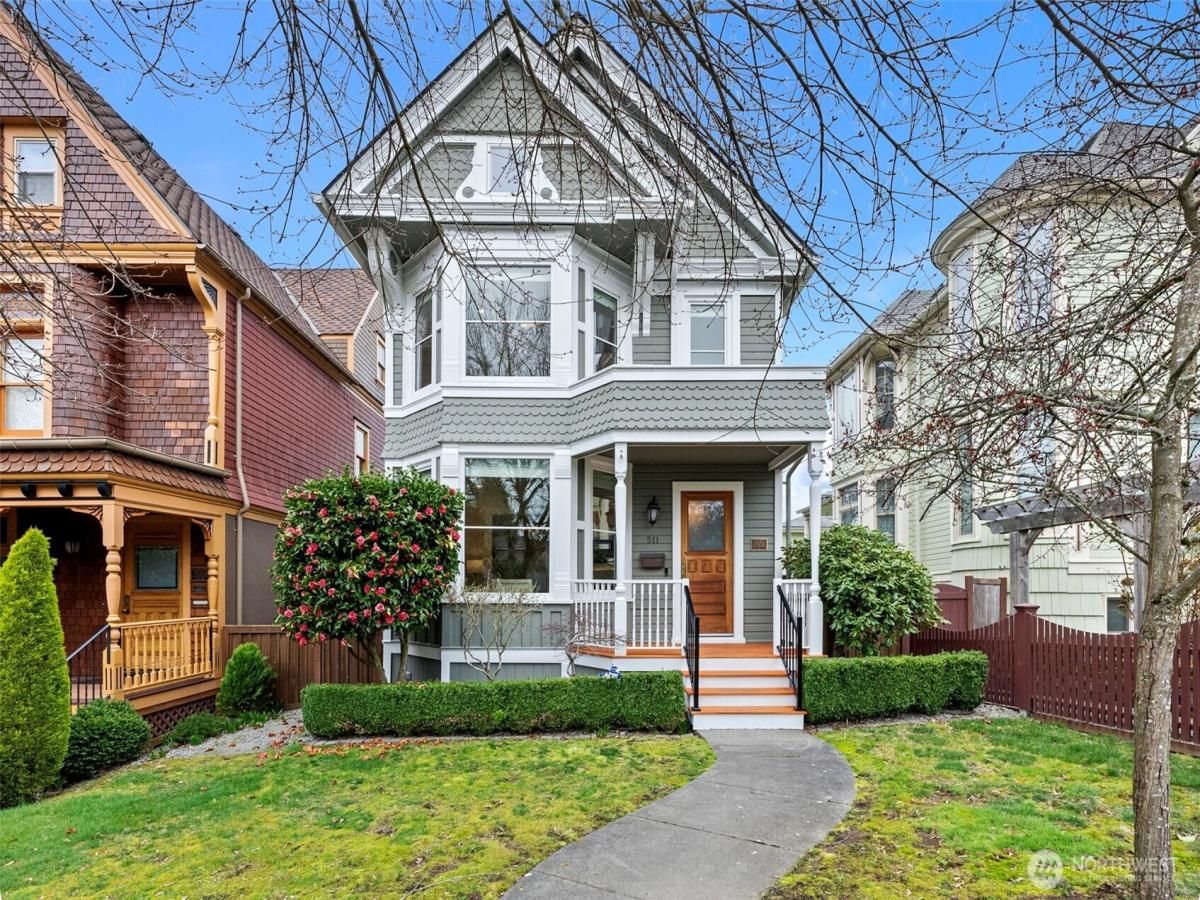 MLS #NWM2443683 image #0