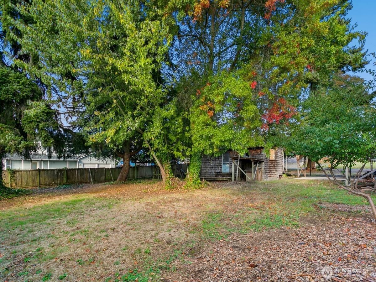 MLS #NWM2442796 image #0