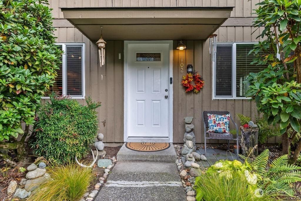 MLS #NWM2443839 image #0