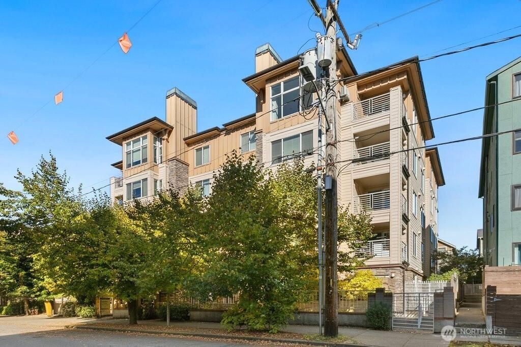 MLS #NWM2443862 image #0