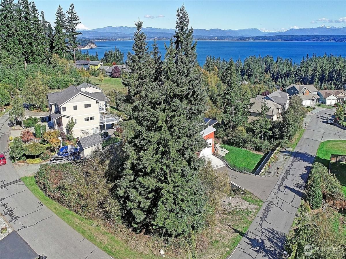 MLS #NWM2443865 image #0