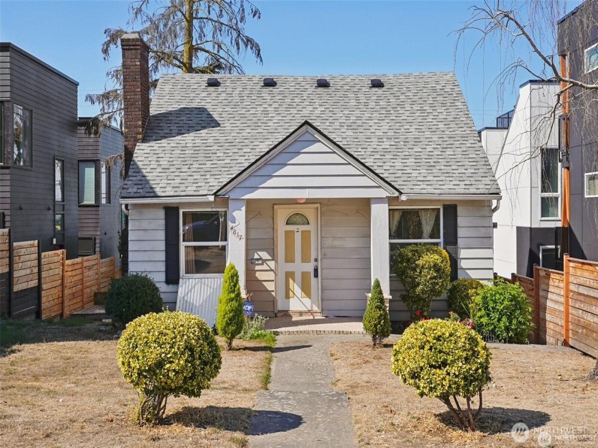 MLS #NWM2443932 image #0