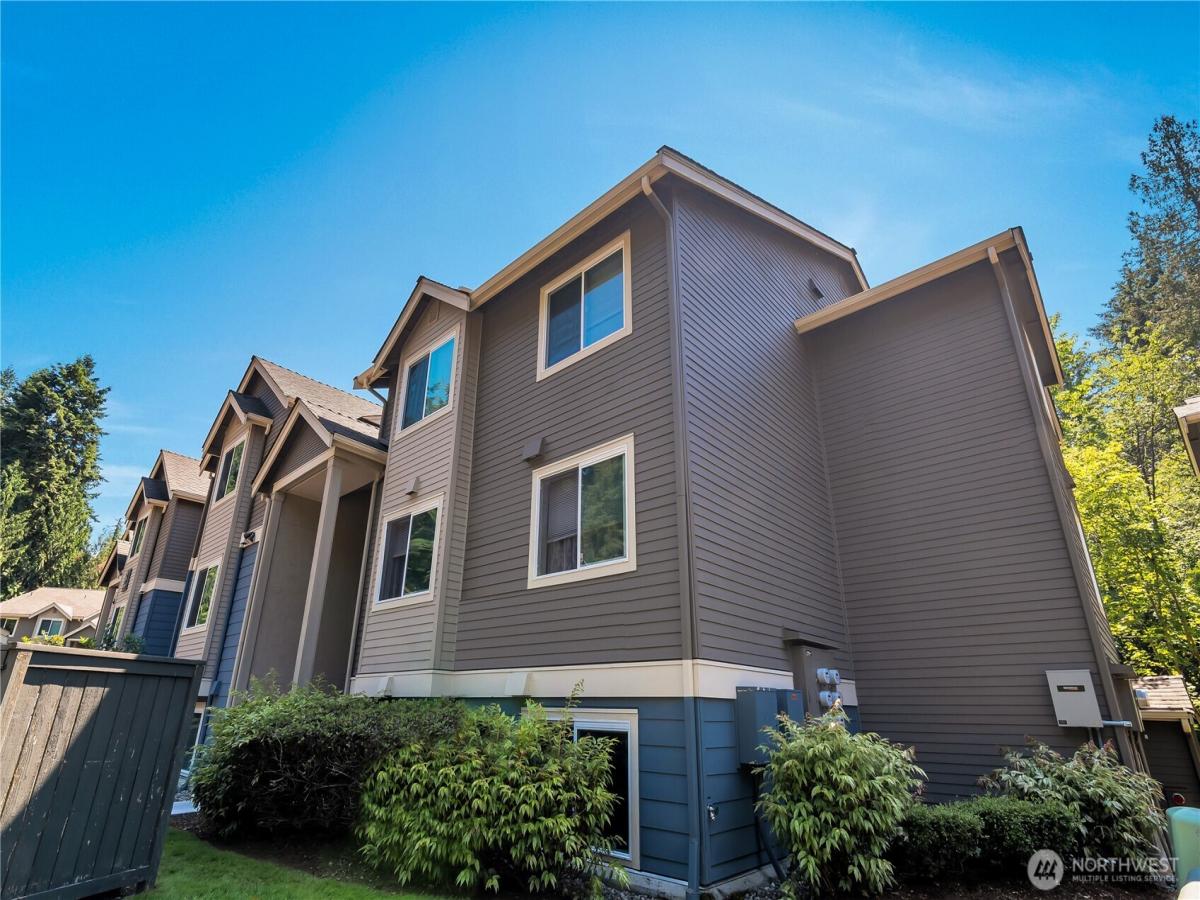 MLS #NWM2443965 image #0