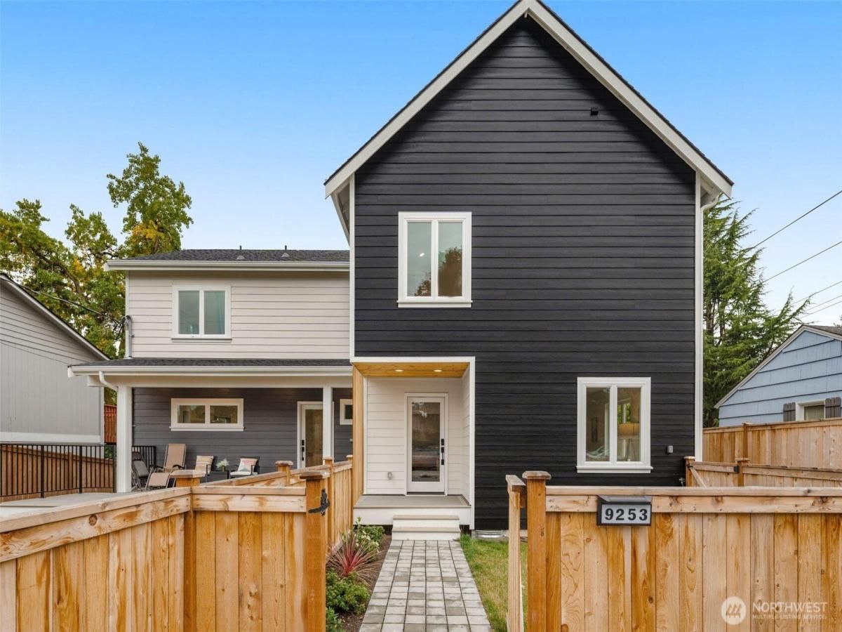 MLS #NWM2444129 image #0