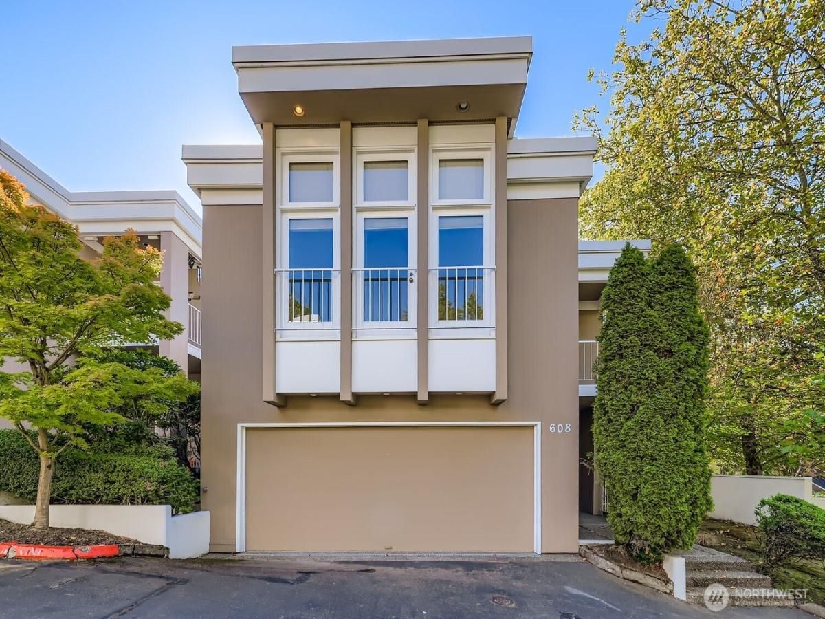 MLS #NWM2444138 image #0