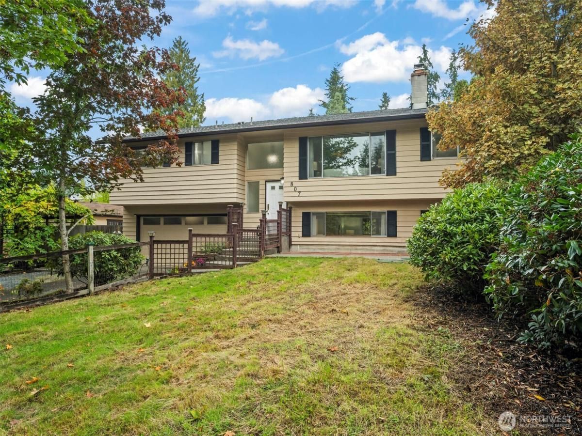 MLS #NWM2444497 image #0