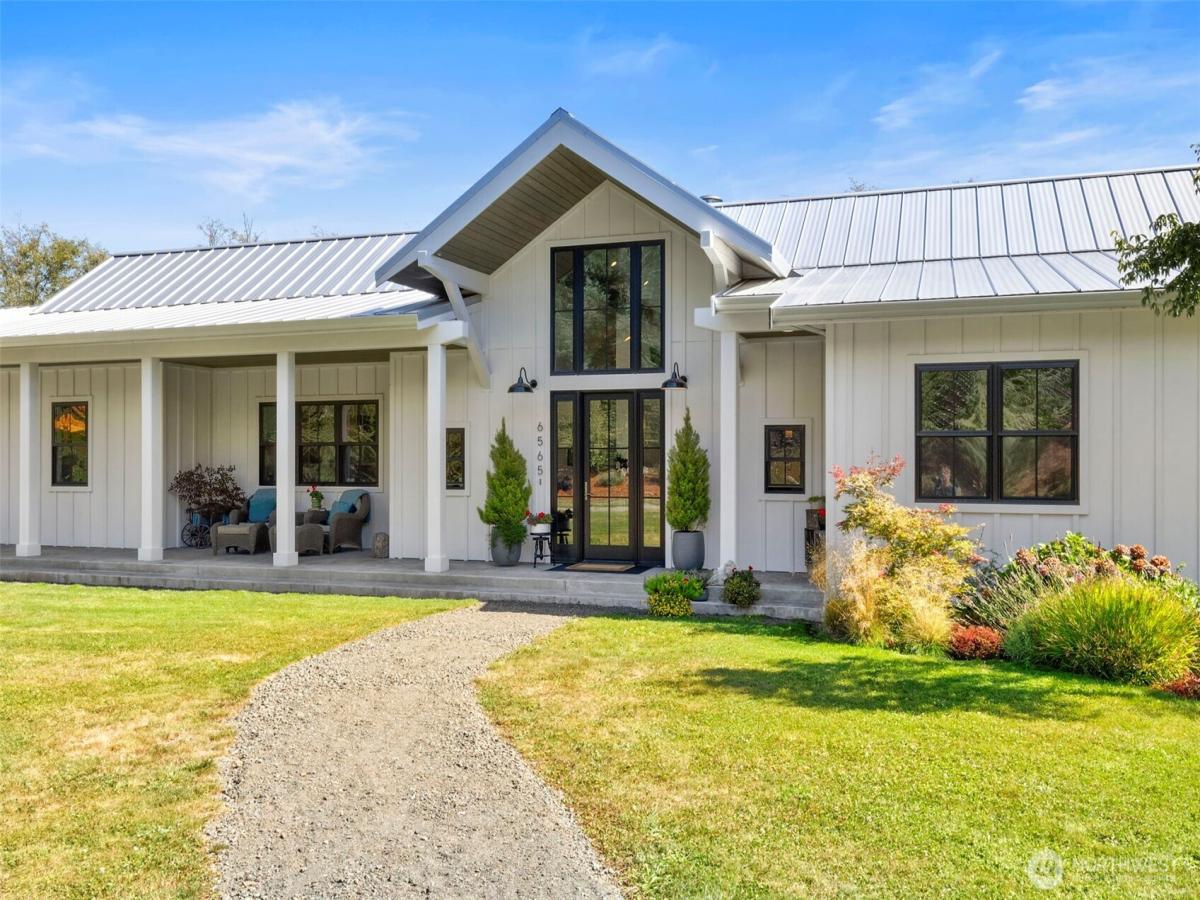 MLS #NWM2444533 image #0