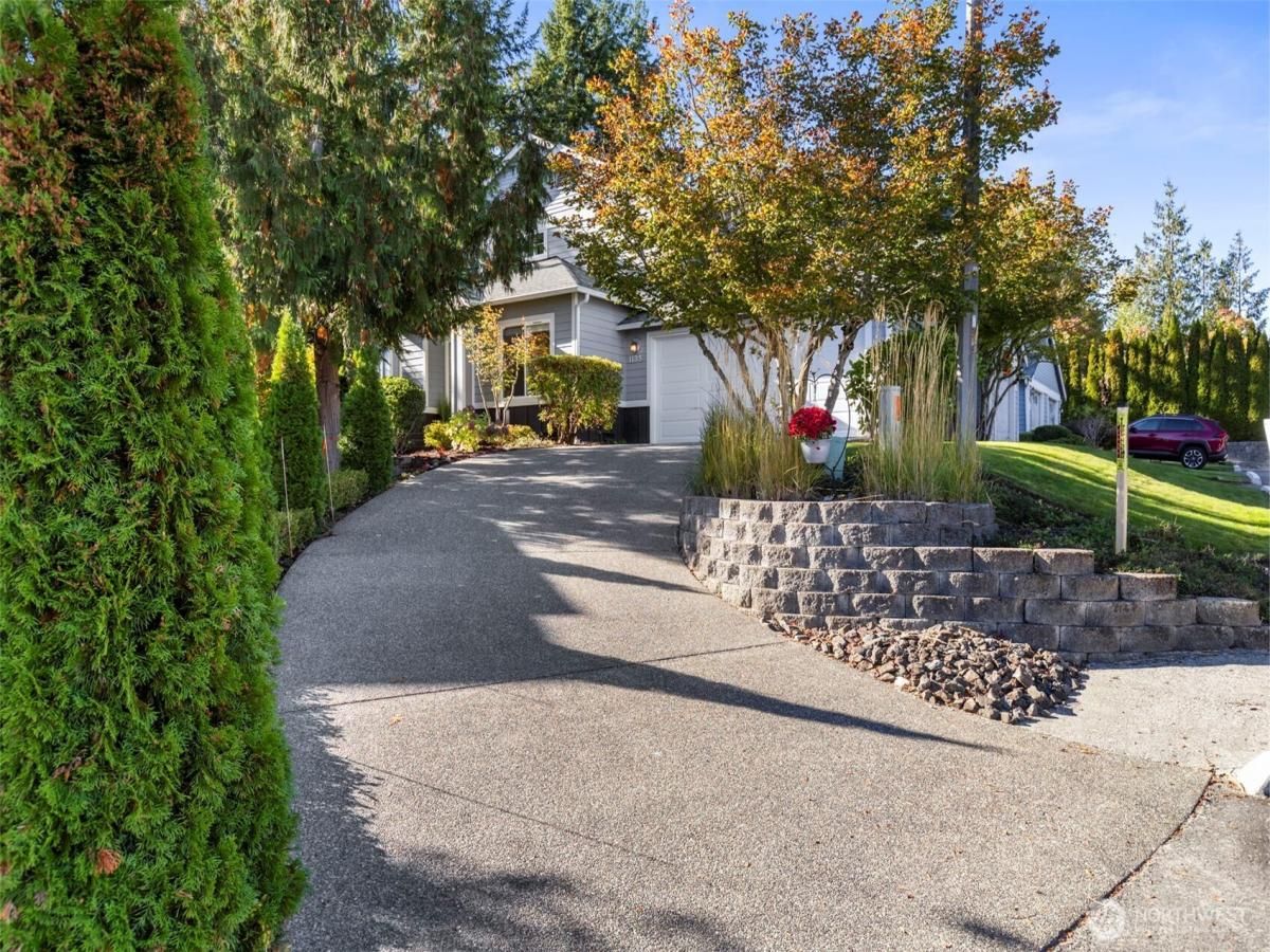 MLS #NWM2444550 image #0