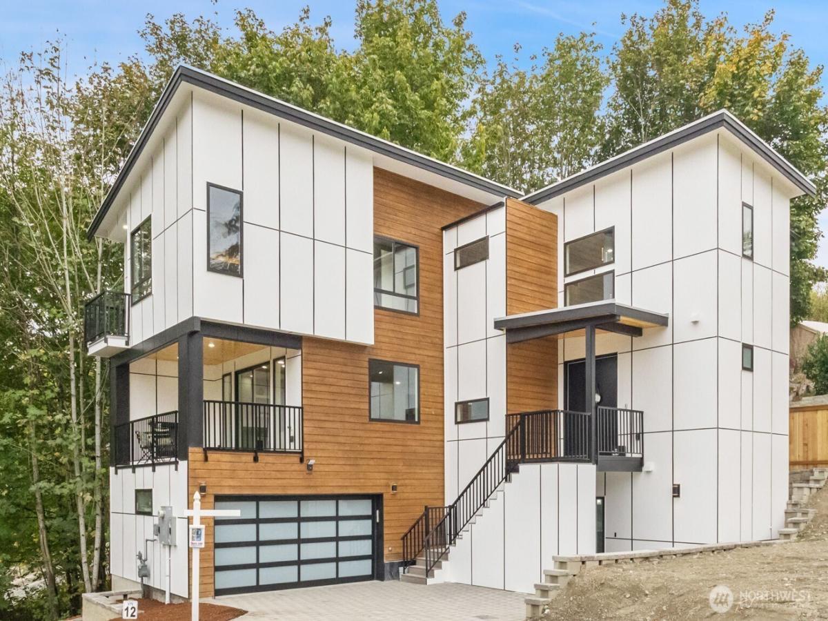 MLS #NWM2444606 image #0