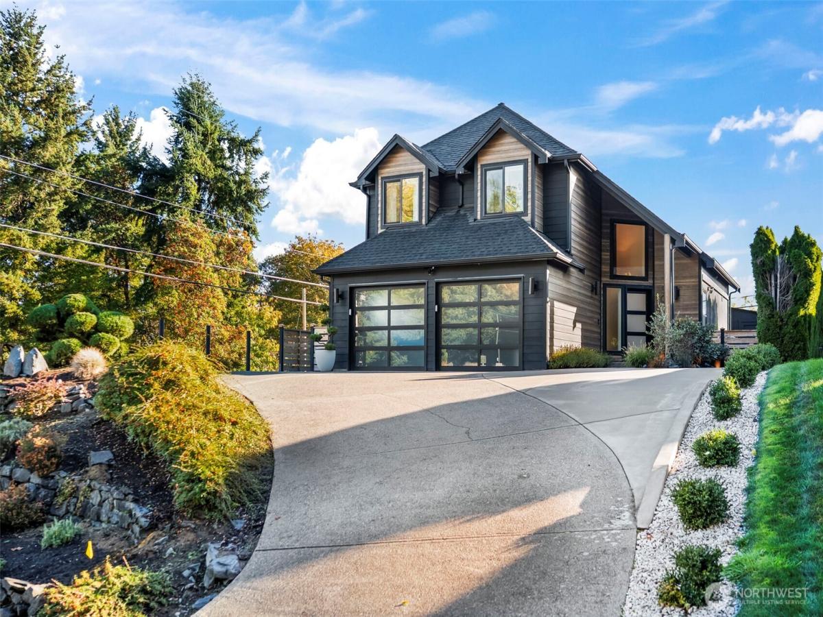 MLS #NWM2444639 image #0