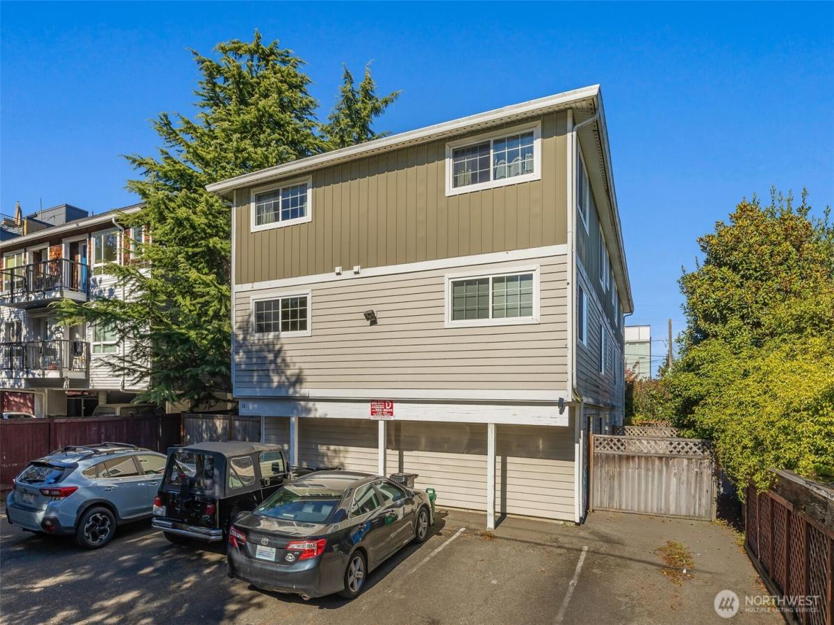MLS #NWM2444654 image #0