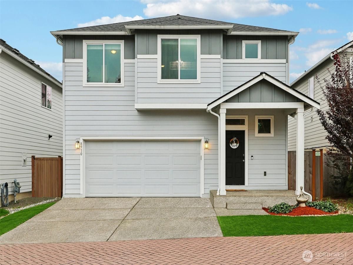 MLS #NWM2444746 image #0