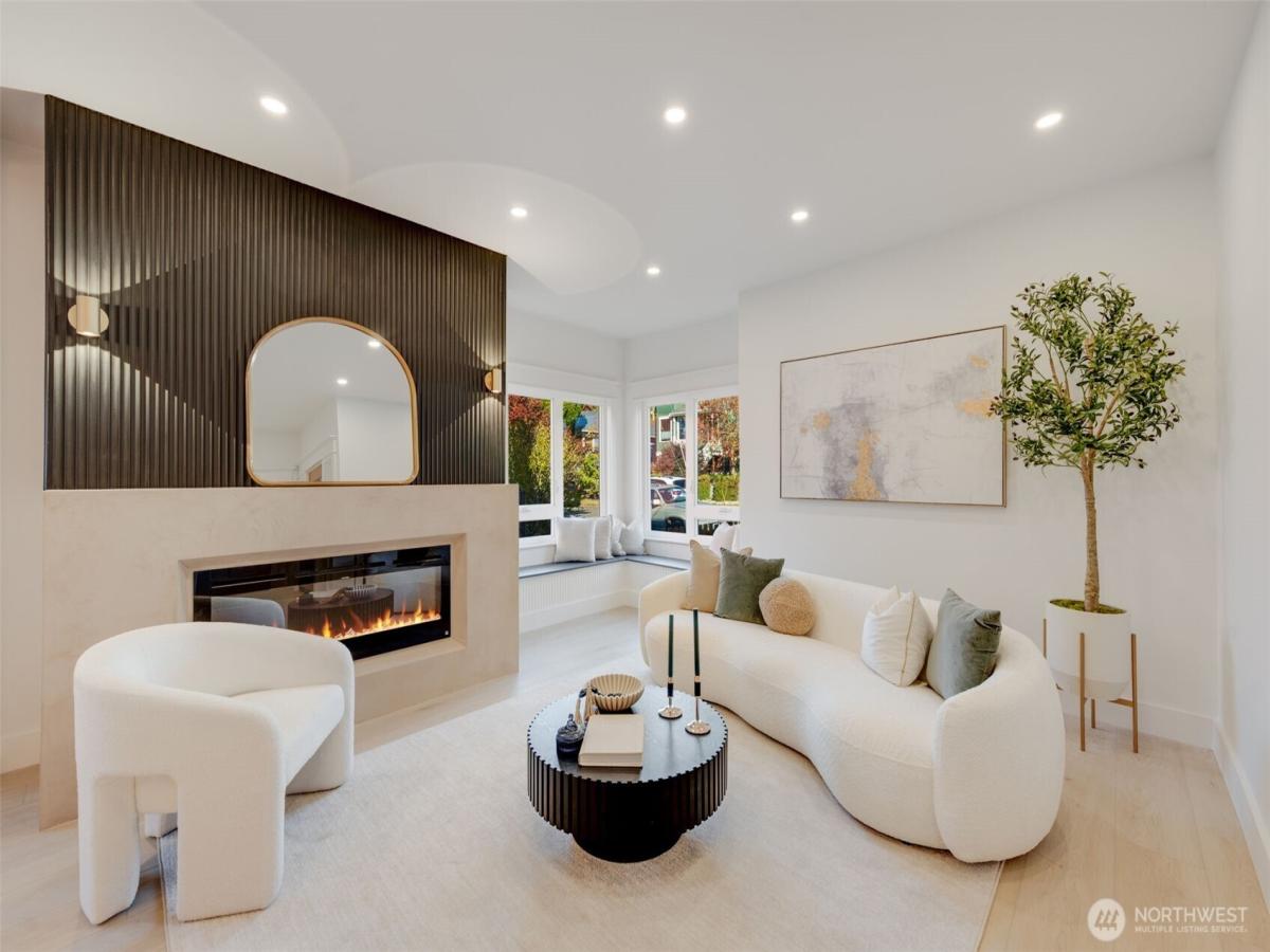 MLS #NWM2444782 image #0