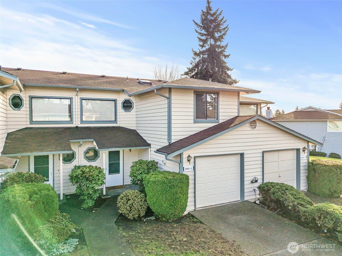 MLS #NWM2444966 image #0