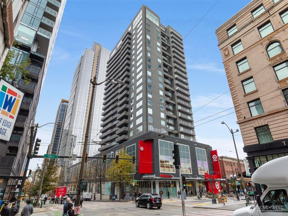 MLS #NWM2445062 image #0