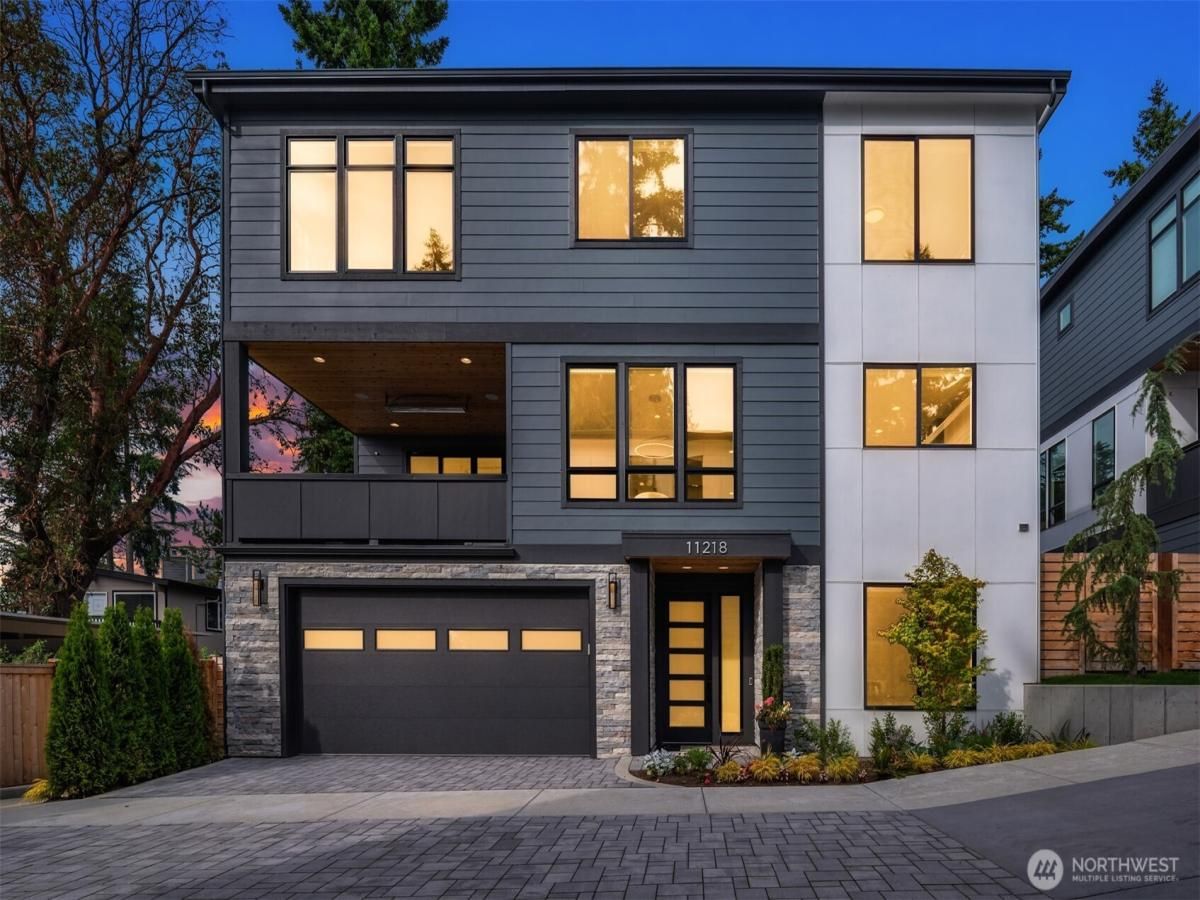 MLS #NWM2445131 image #0