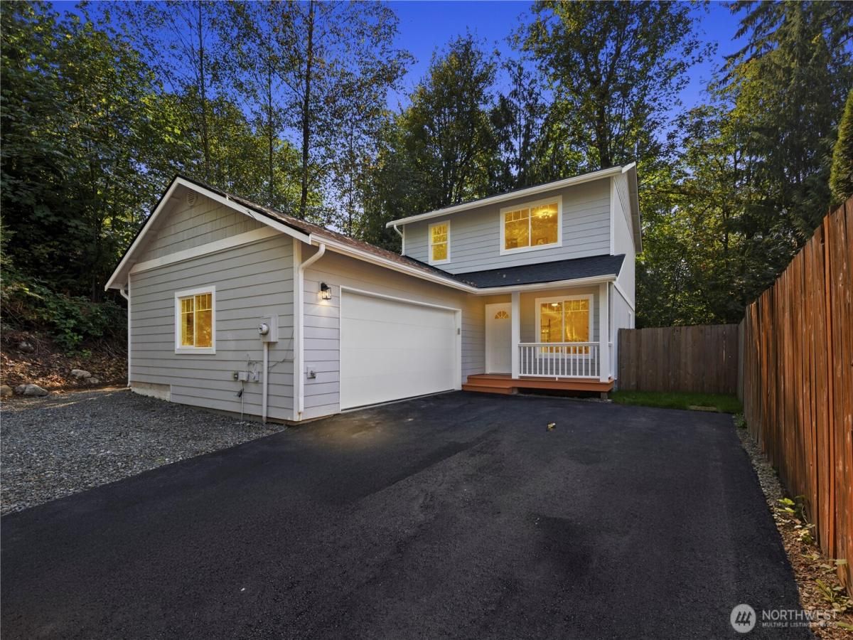 MLS #NWM2445157 image #0