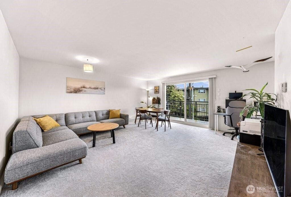 MLS #NWM2445346 image #0