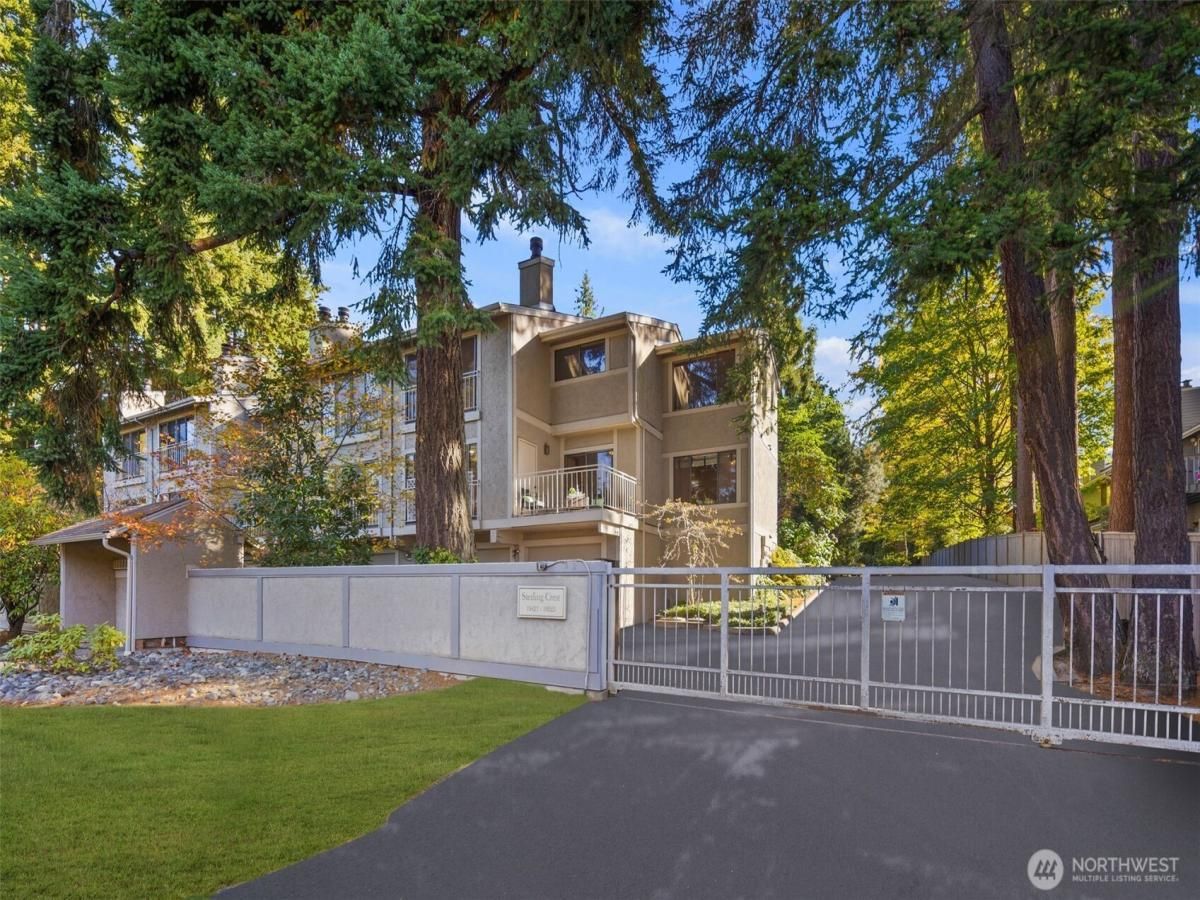 MLS #NWM2445520 image #0