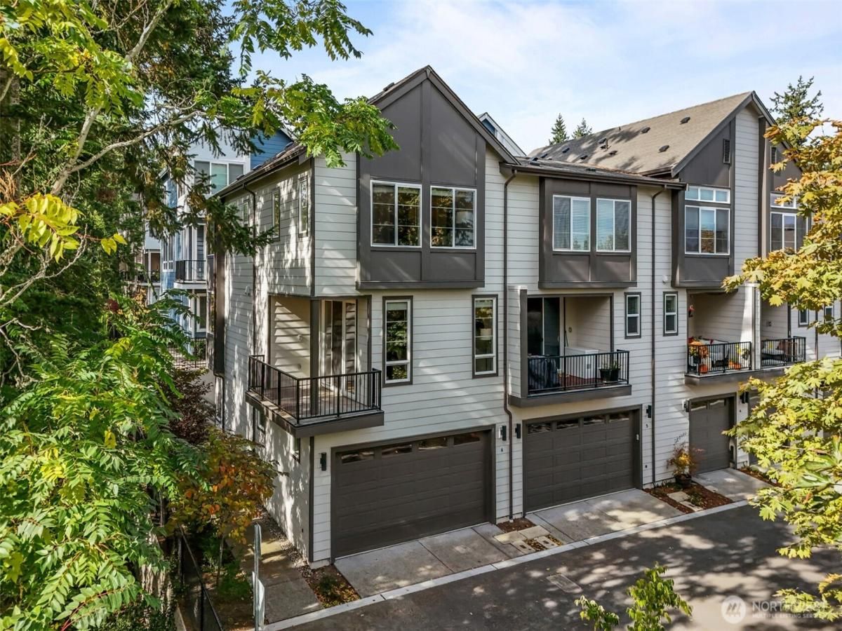 MLS #NWM2445542 image #0