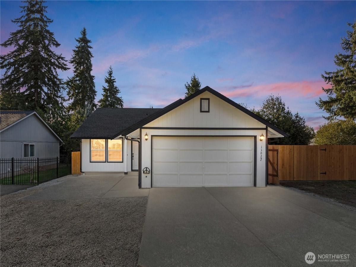 MLS #NWM2445666 image #0
