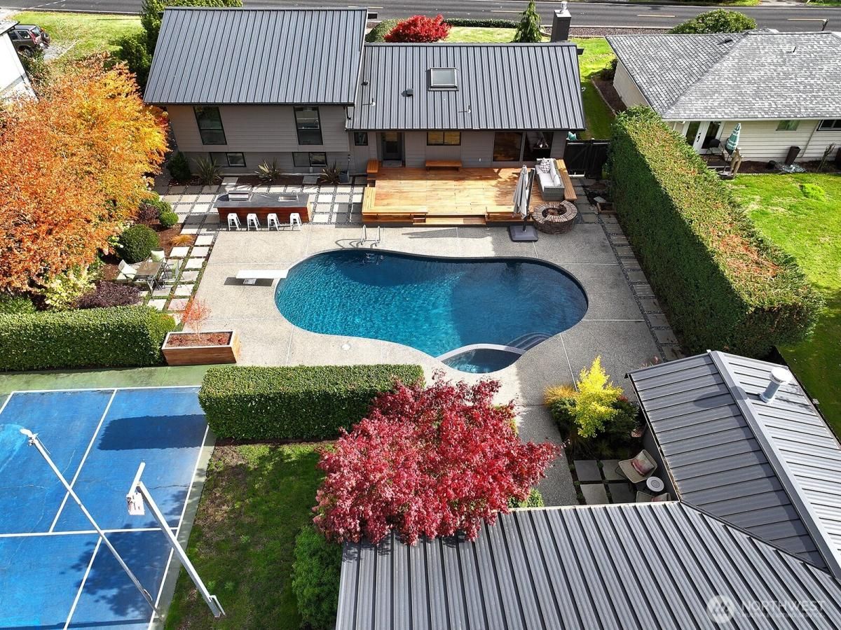 MLS #NWM2445685 image #0