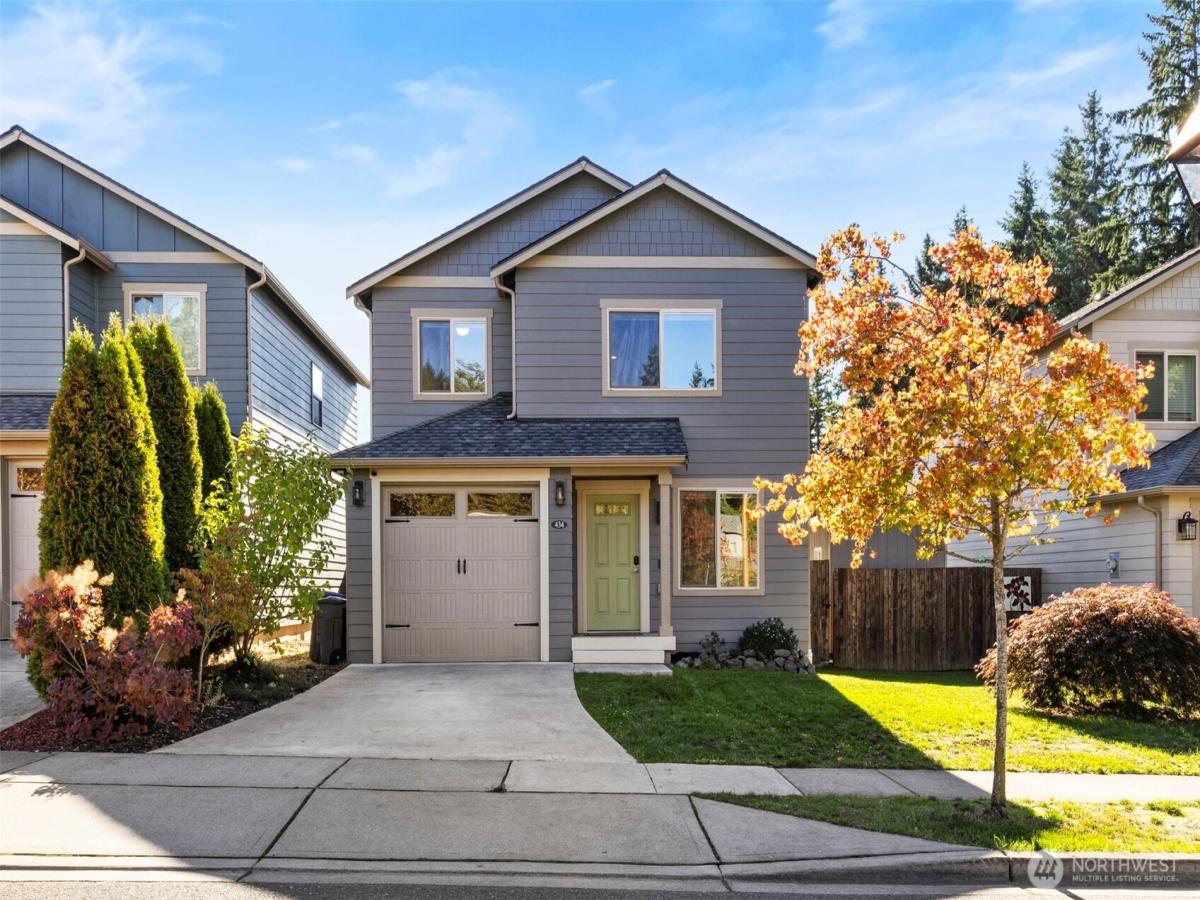 MLS #NWM2445838 image #0