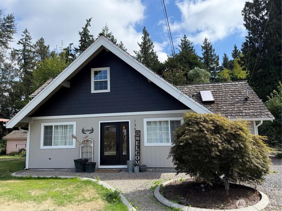 MLS #NWM2445887 image #0