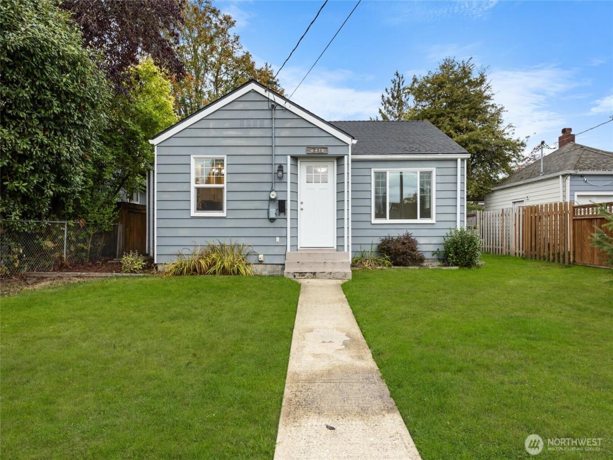 MLS #NWM2445903 image #0