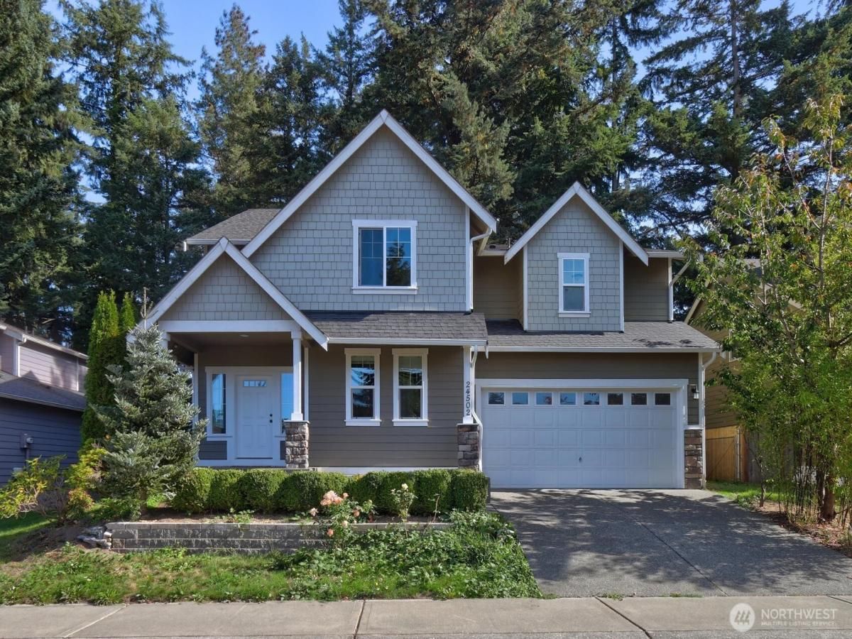 MLS #NWM2445967 image #0