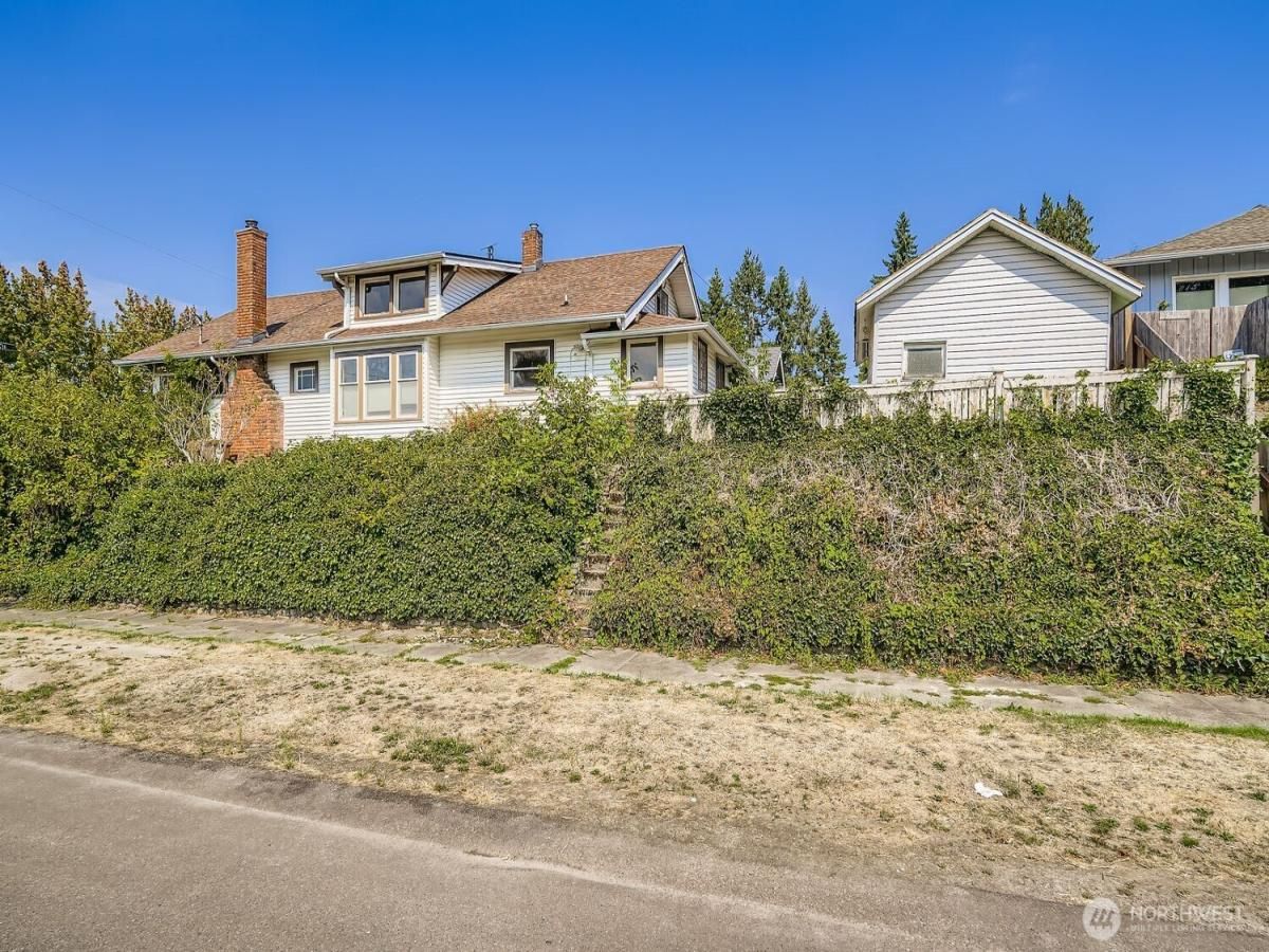 MLS #NWM2446024 image #0