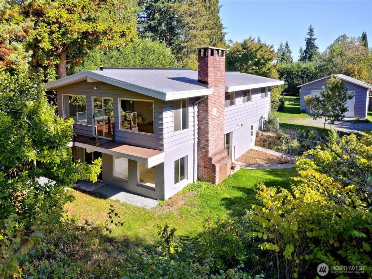 MLS #NWM2446586 image #0