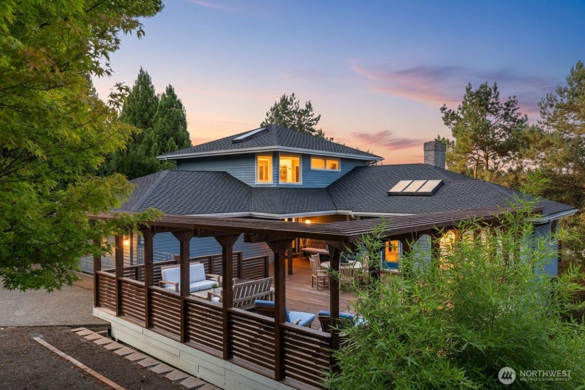 MLS #NWM2446613 image #0