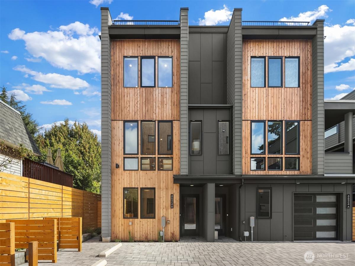 MLS #NWM2446768 image #0