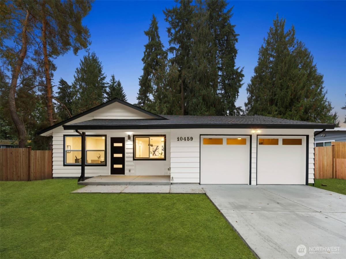 MLS #NWM2446782 image #0